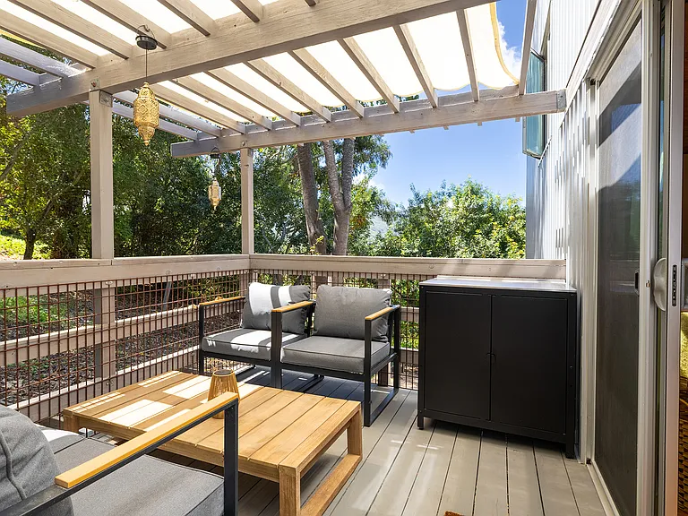 243 Amy Way — Photo 34