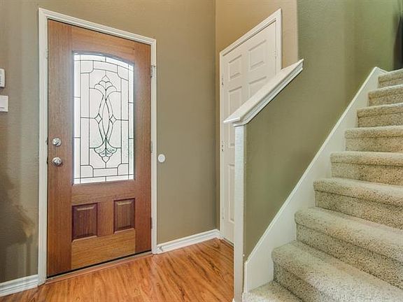 4th image of 2614 Calmwater Dr