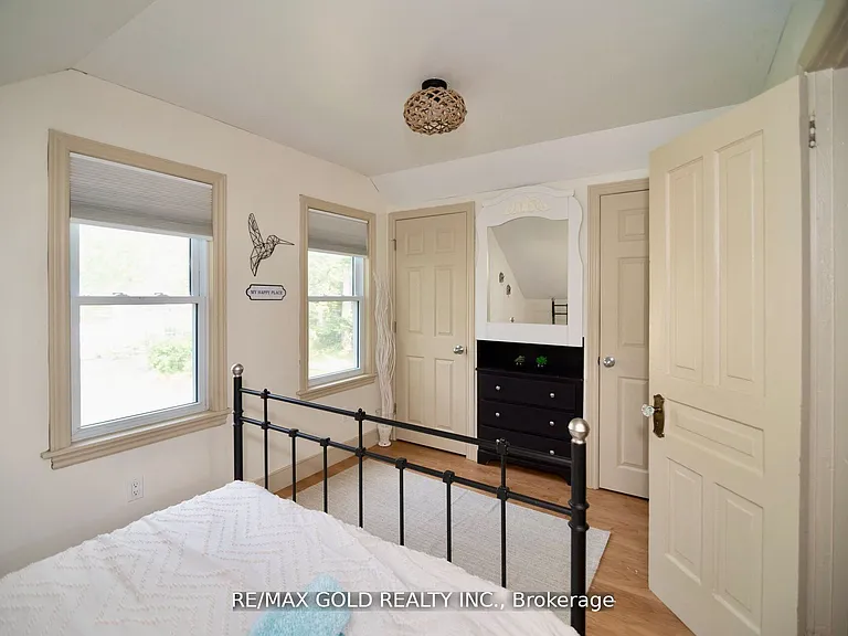 5853 McLeod Rd — Photo 18
