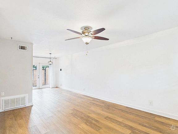 4th image of 6211 Manor Rd APT 107