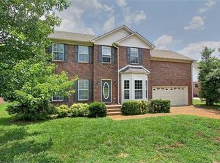 121 Deerview Dr, Columbia, TN 38401