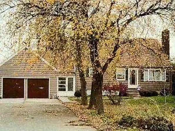 30710 Drouillard Rd, Walbridge, OH 43465