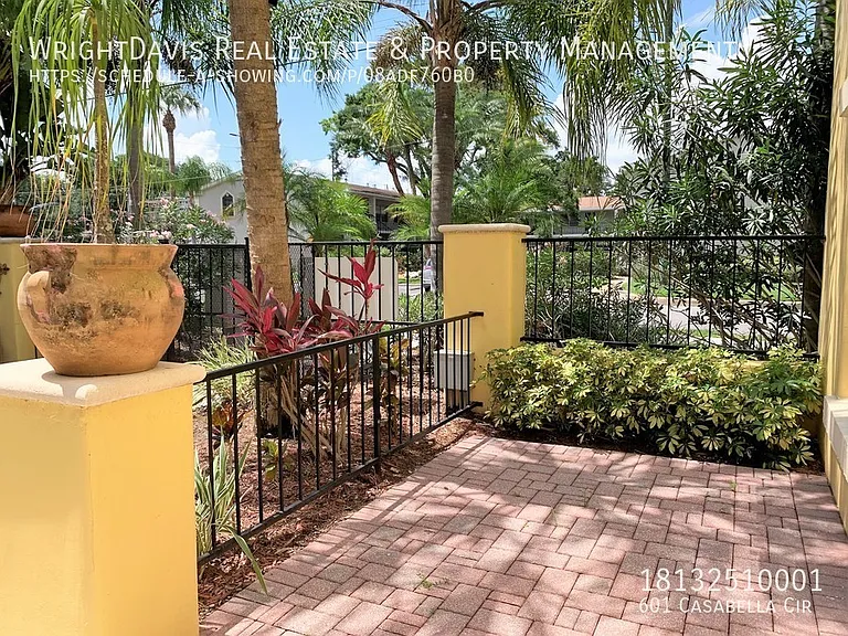 601 Casabella Cir — Photo 3