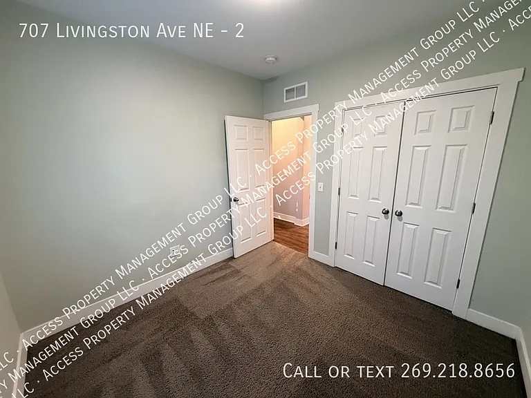 707 Livingston Ave NE #2 — Photo 28