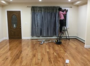 22021 134th Rd, Springfield Gardens, NY 11413