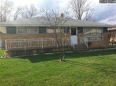 1st image of 7320 Dell Haven Dr