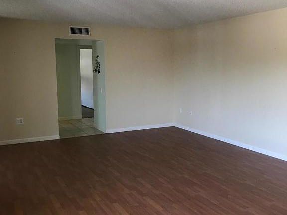 3rd image of 20459 N Sonnet Dr