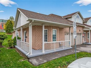 213 Nash Rd S #33, Hamilton, ON L8K6S2