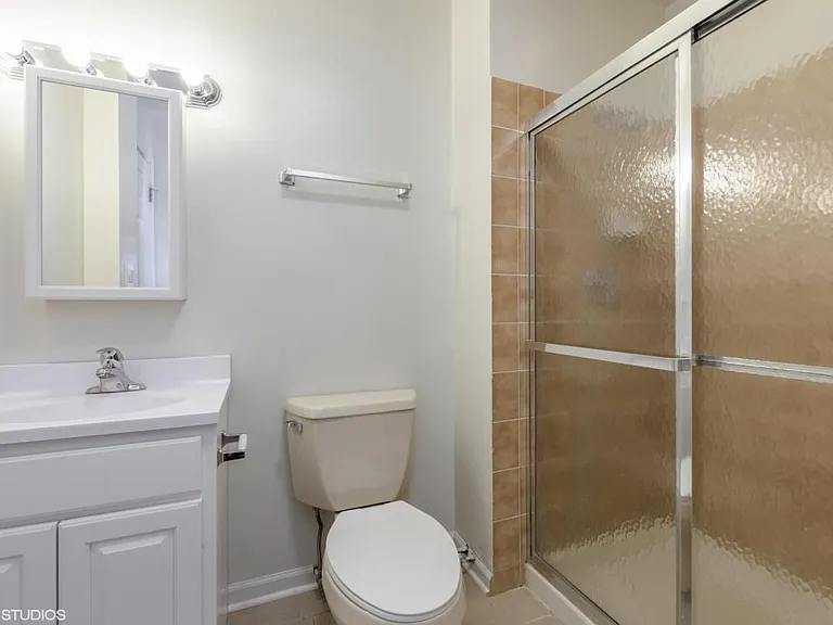 1700 Hinman Ave #3C — Photo 6