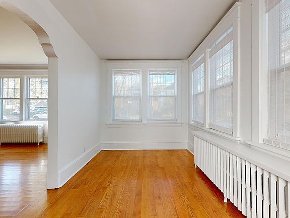 3rd image of 1774 Cambridge St