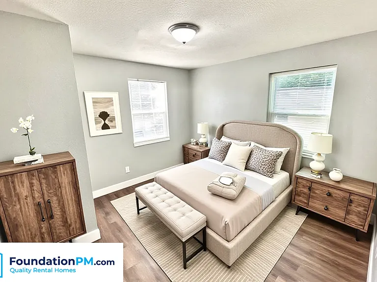 1165 Krayer St #4 — Photo 4