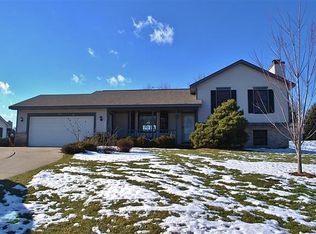 2615 Leffingwell Ave NE, Grand Rapids, MI 49525