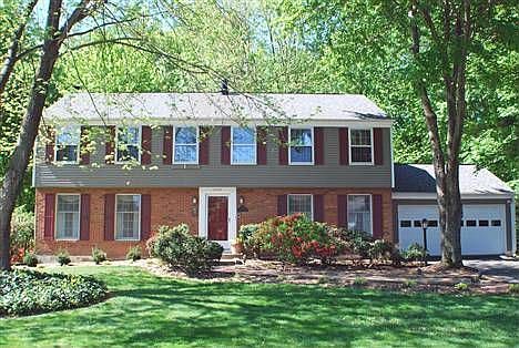 1st image of 2724 Viking Dr