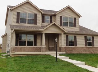 10616 N Honeycreek Ln, Dunlap, IL 61525