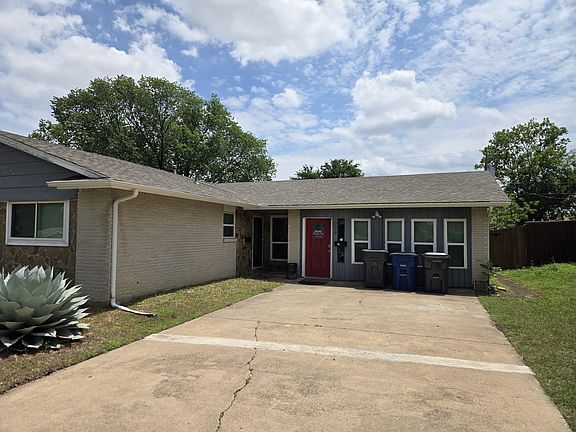 2nd image of 624 Oceanview Dr