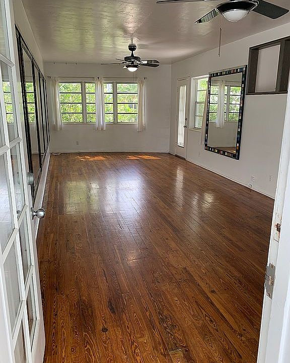 Living room south