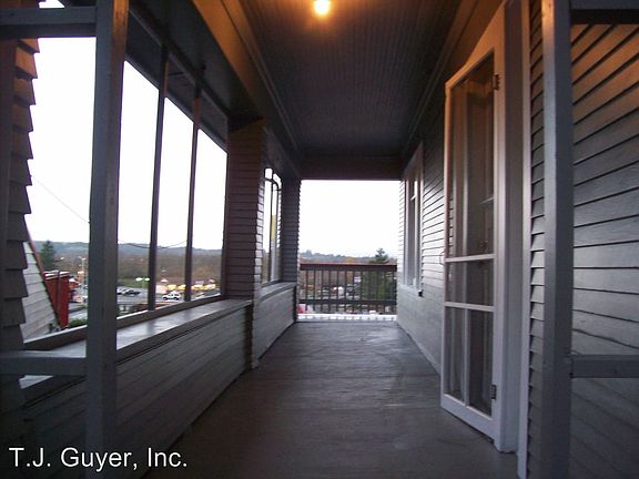 2nd image of 1795 NE Kresky Ave