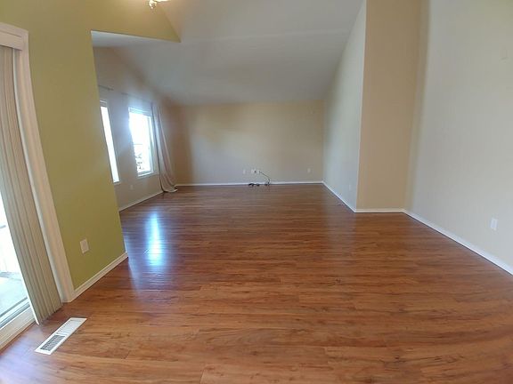4th image of 4100 NE 165th Pl