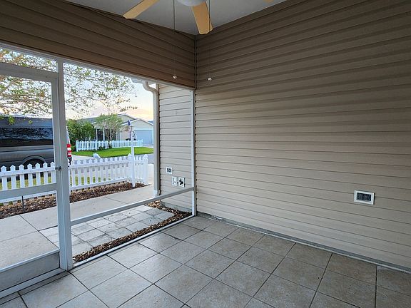 3rd image of 3501 Cambria Cir