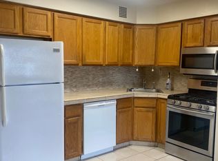 193 Cross St FLOOR 2, Bronx, NY 10464