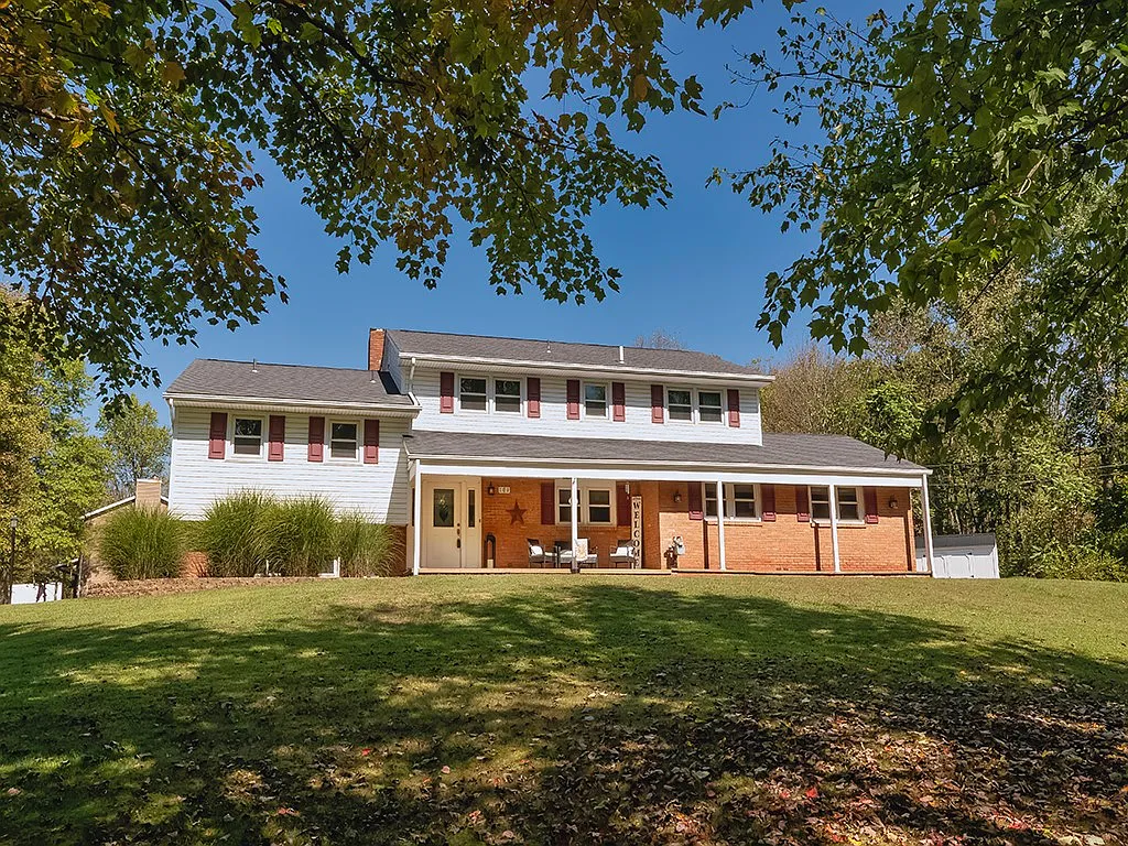 109 Pennington Dr photo 1