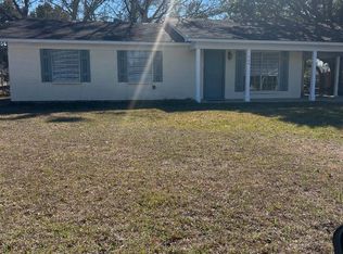 909 Alverado Dr, Long Beach, MS 39560