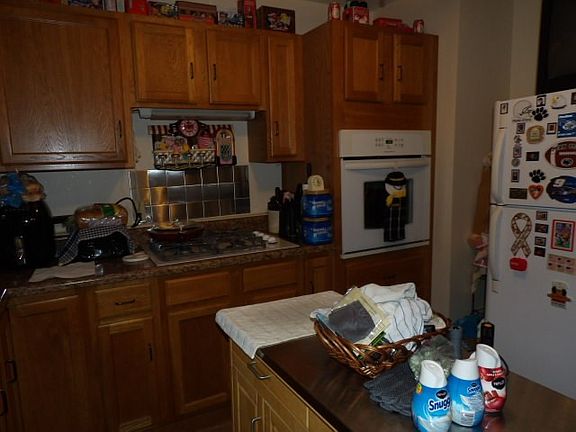 5th image of 23 Emerald St