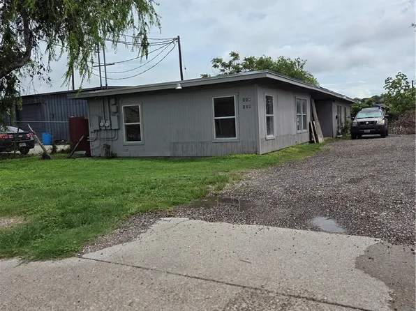 120 Tarlton St #B, Corpus Christi, TX 78415
