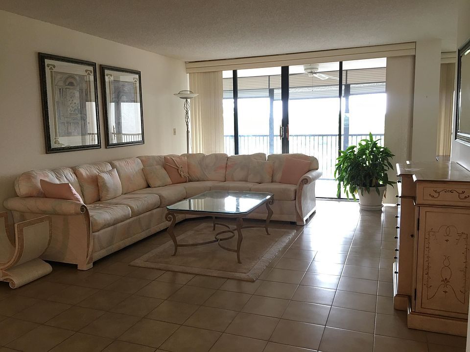 1st image of 2810 N 46th Ave APT F556