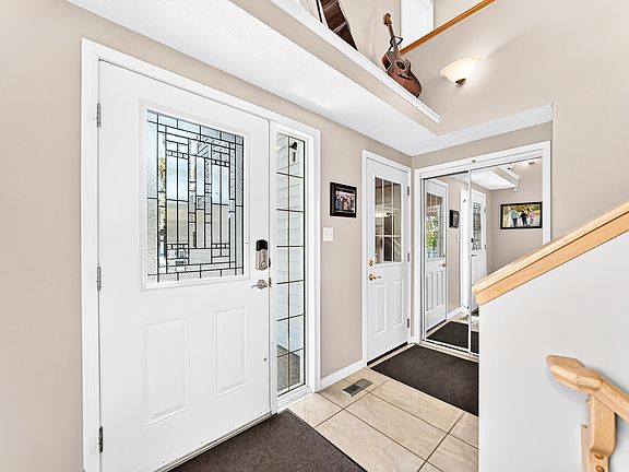 2nd image of 168 Foxhaven Pl