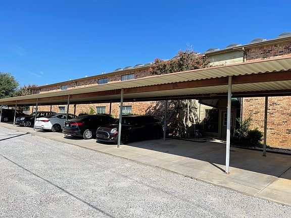 2nd image of 1304 Halsell St APT 103