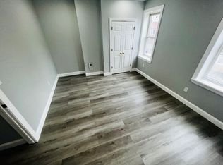 2634 Reed St, Philadelphia, PA 19146