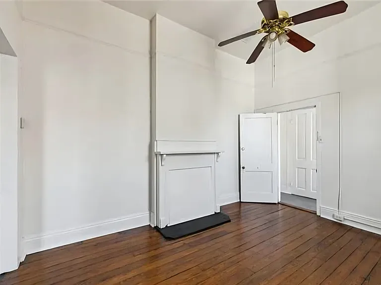 3823 Cleveland Ave #5 — Photo 2