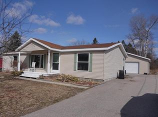 2563 La Forest Ave, Alpena, MI 49707