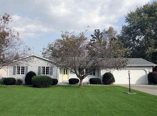50566 Park Ln E, Granger, IN
