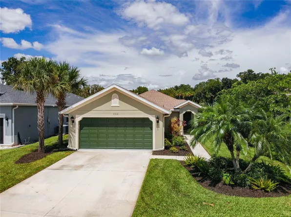 5910 Oak Mill Ter, Palmetto, FL 34221