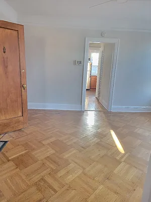 Rented by Aida Home Realty | media 35