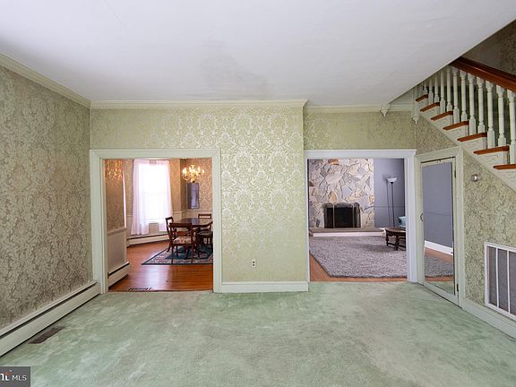 5th image of 213 N Main St