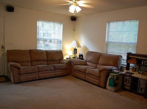 4th image of 2551 McElroy St