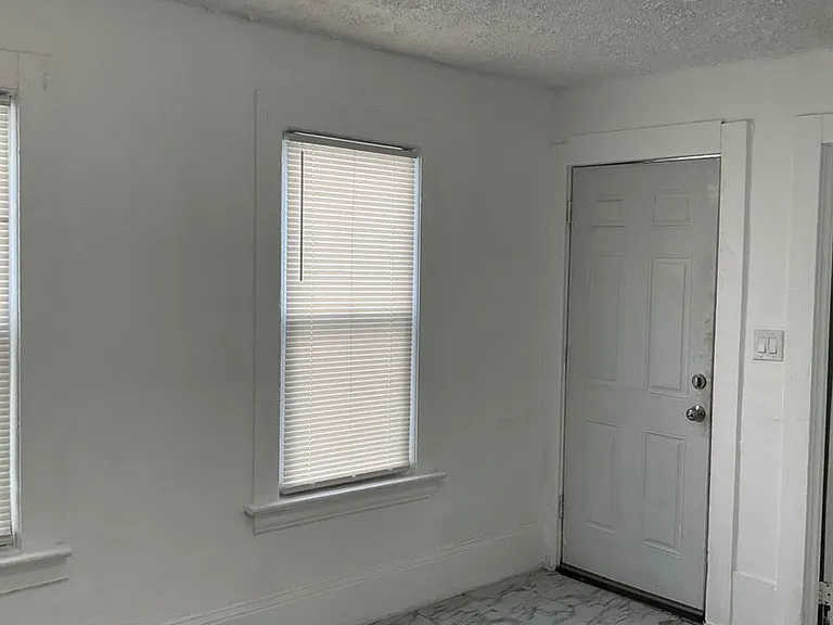 5700 Luther Ave — Photo 2