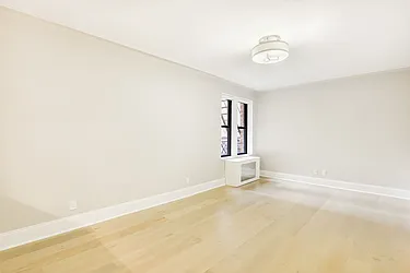 Rented by Akelius Real Estate Management