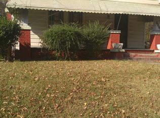 1002 S Benbow Rd, Greensboro, NC 27406