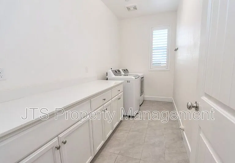 4988 Amina Fair Way — Photo 31