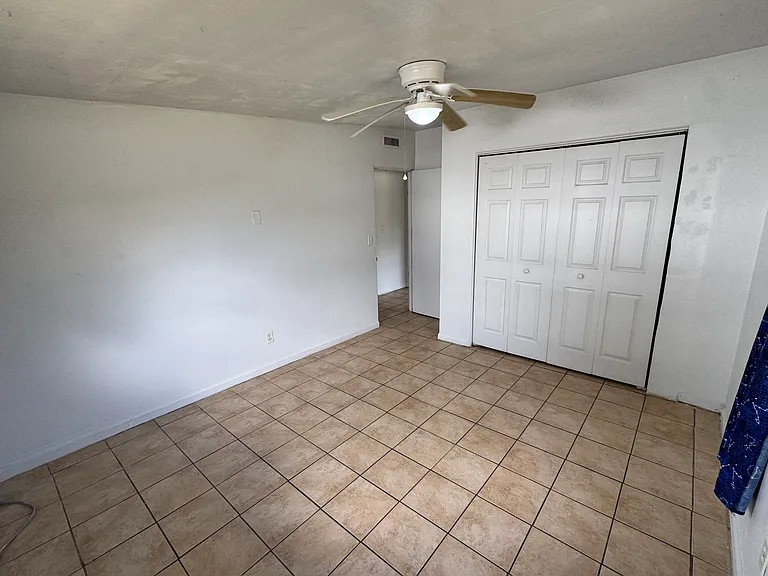 206 W Chesley Ave — Photo 7