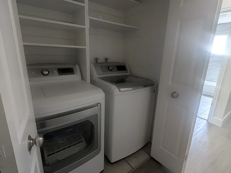 5750 S Dynasty Oaks Cir W — Photo 22