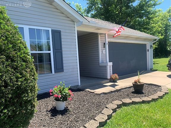 2nd image of 120 Sweet Gum Dr