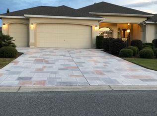 2100 Isleworth Cir, The Villages, FL 32163