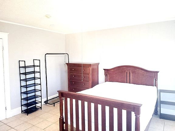 3rd image of 475 Nantasket Ave #7