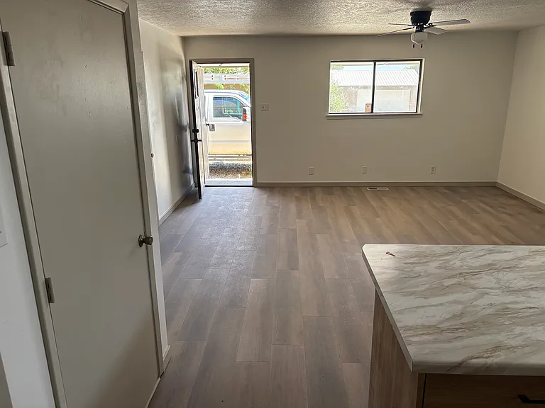 5308 Evans St — Photo 6
