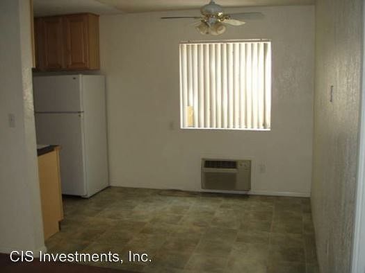 2nd image of 735 S Orange Ave APT 6